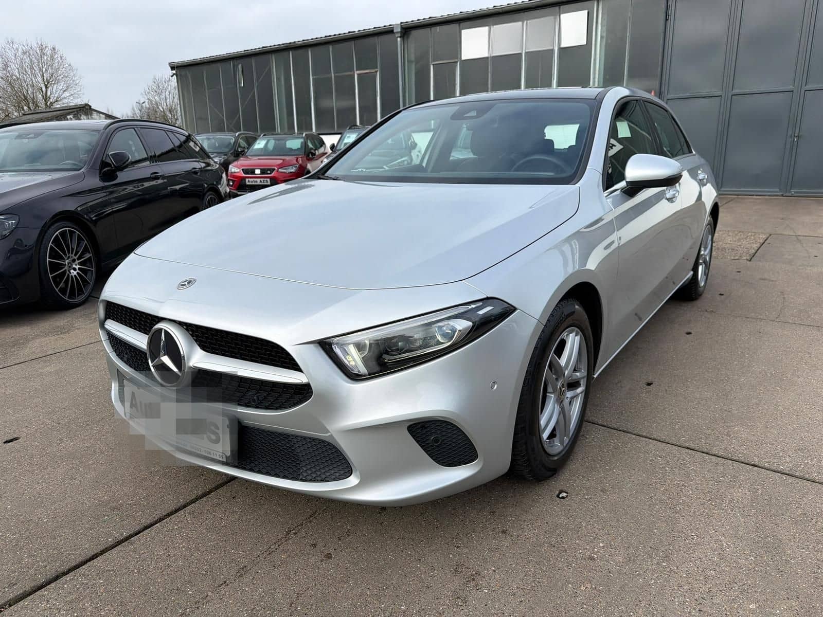 Mercedes-Benz A 200 CDI/1.Hd/AMBIENTE/NAVI/CAM/PANO/SHZ/LED foto 3