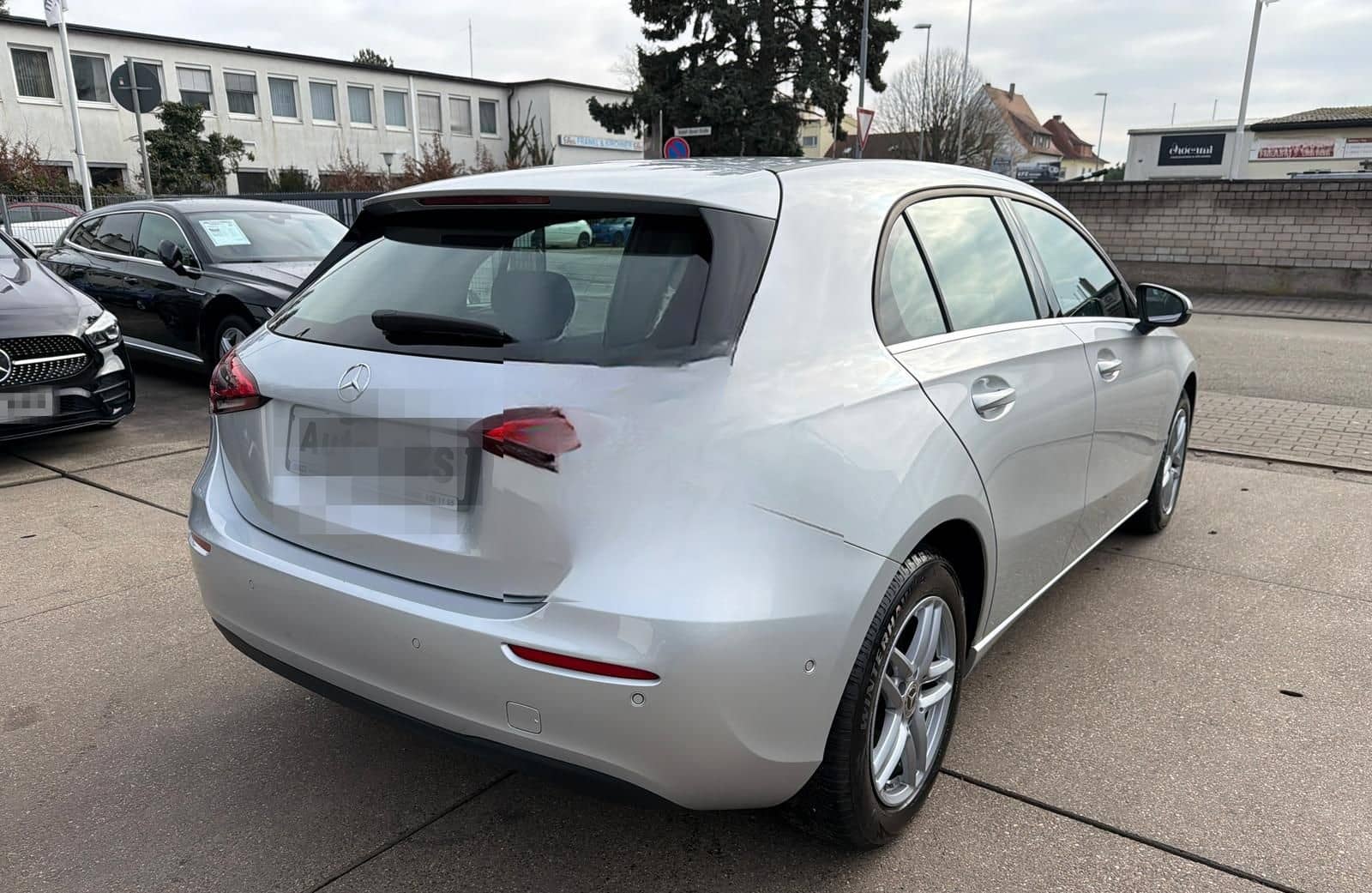 Mercedes-Benz A 200 CDI/1.Hd/AMBIENTE/NAVI/CAM/PANO/SHZ/LED foto 6