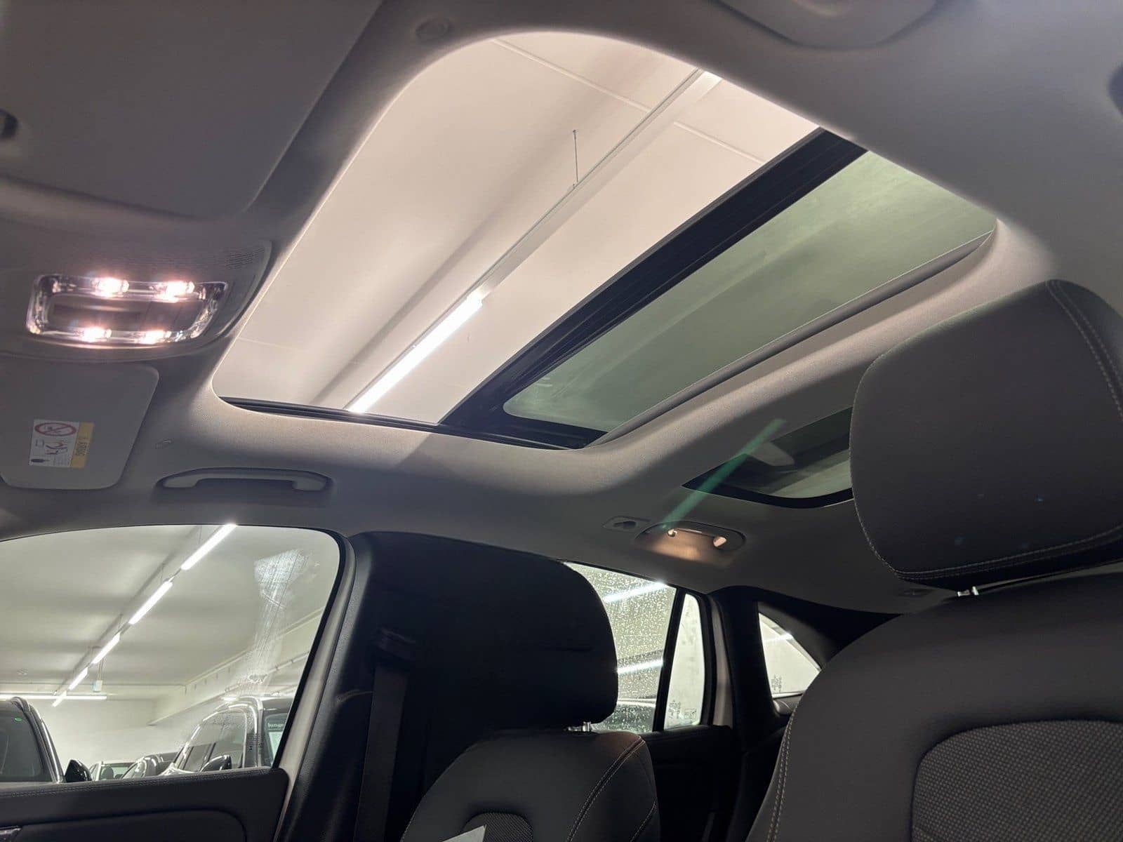 Mercedes-Benz GLA 200 Progressive*Pano*Distro*Totwink*LED*Kam* foto 14