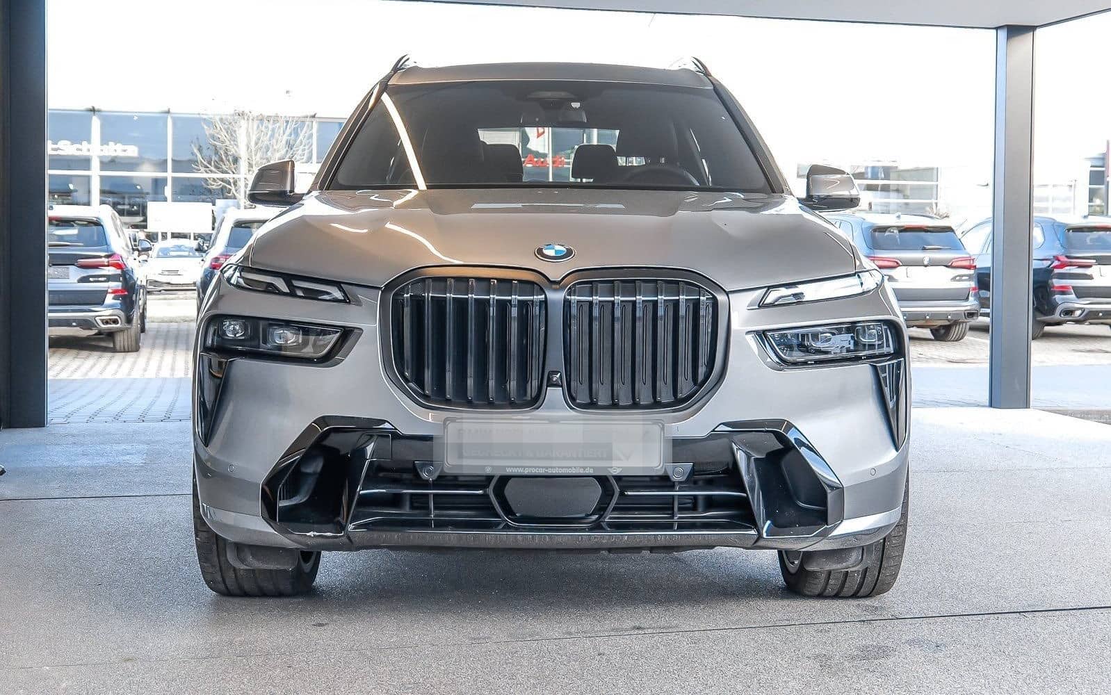 BMW X7 xDrive40d M Sport Pro HuD Pano Sky ACC AHK 36 foto 4