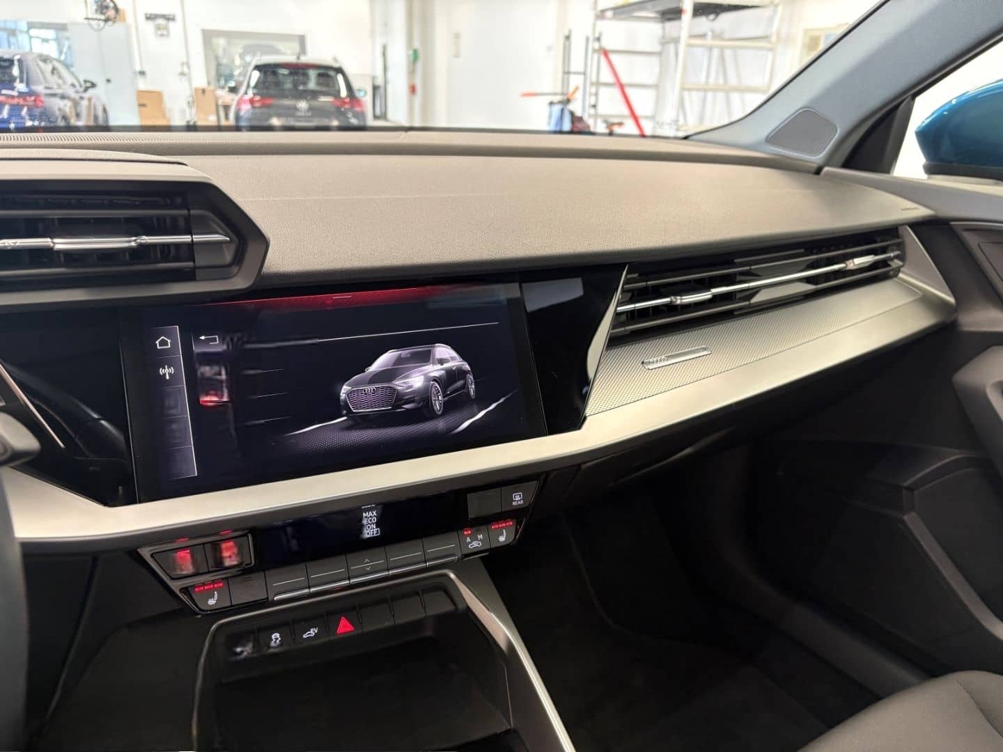 Audi A3 Sportback 40 TFSI e S tronic LED 18 PDC GRA foto 11