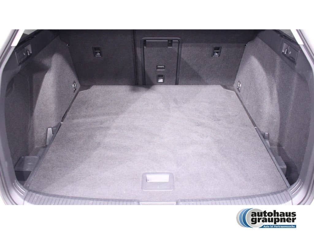 Volkswagen Golf VIII Variant 2.0 TDI Life KLIMA PDC ACC LED foto 19