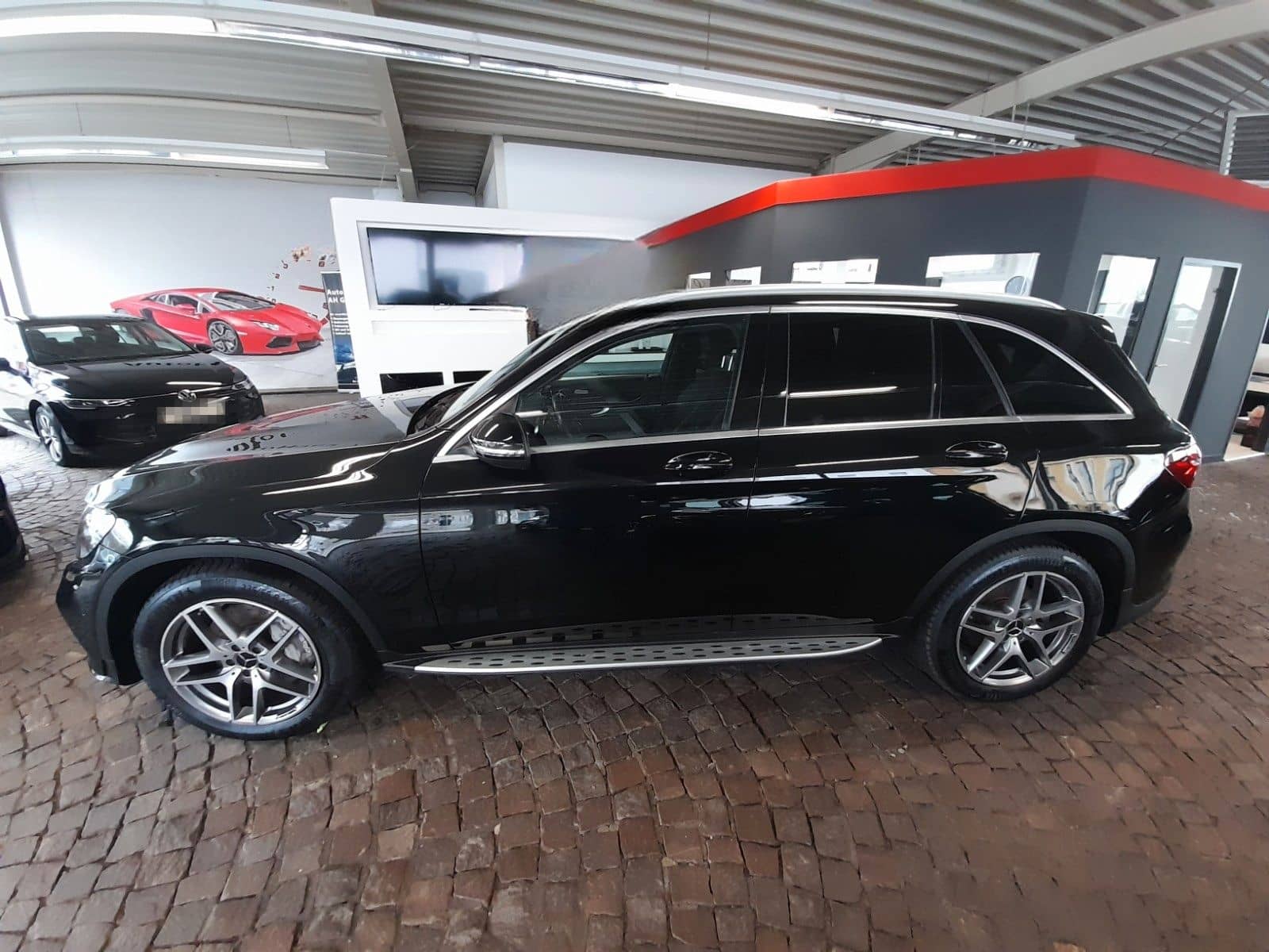 Mercedes-Benz GLC 250 4Matic AMG Line foto 2