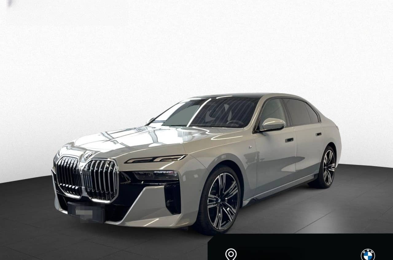 BMW 740d xDr M SPORT FondEnt,AHK,SkyL,StHz,360,DAPro foto 1