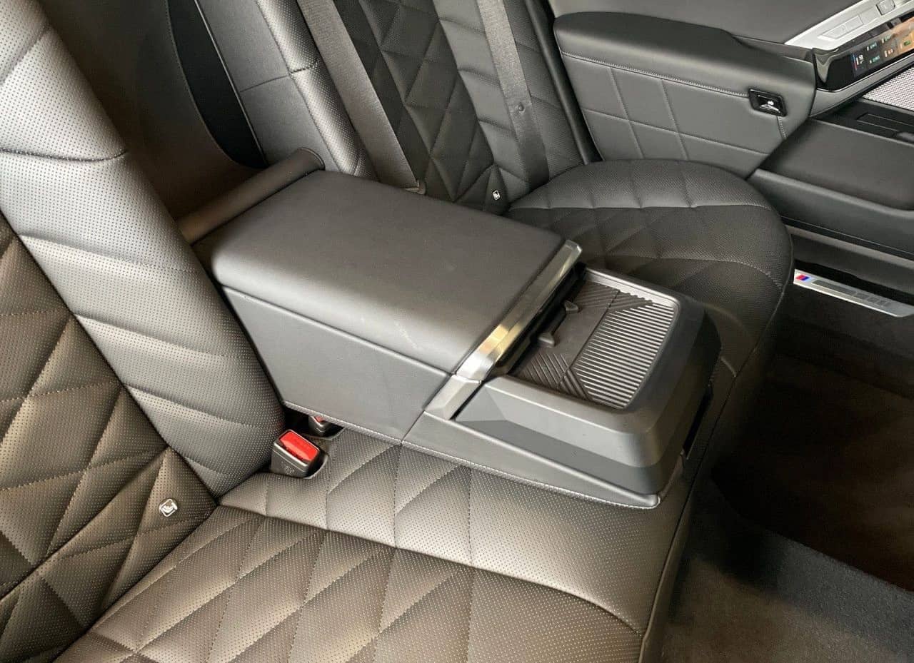 BMW 740d xDr M SPORT FondEnt,AHK,SkyL,StHz,360,DAPro foto 17