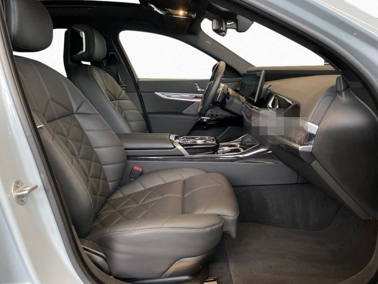 BMW 740d xDr M SPORT FondEnt,AHK,SkyL,StHz,360,DAPro foto 8