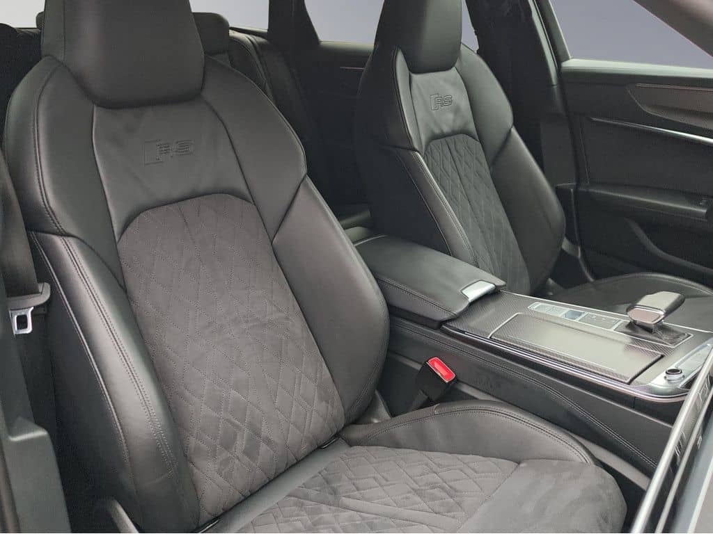 Audi RS6 Avant 4.0 TFSI quattro foto 16