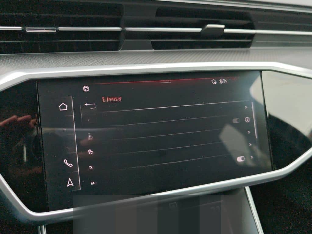 Audi RS6 Avant 4.0 TFSI quattro foto 22