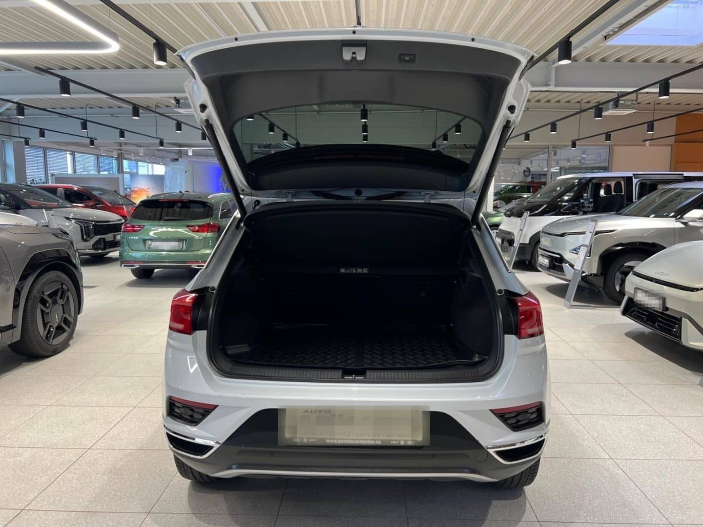 Volkswagen T-Roc 1.5 TSI United DSG AHK Dachreling DPCv+h L foto 12