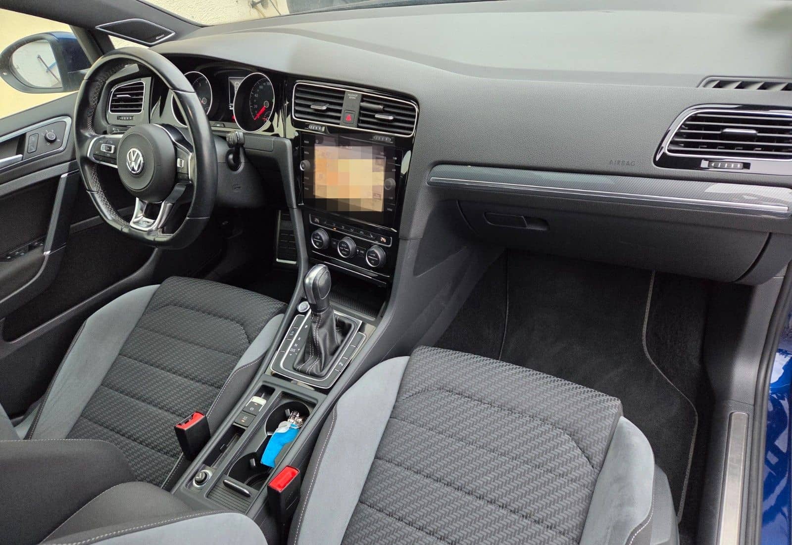 Volkswagen Golf VII Lim. R-Line-DSG-Kamera-Navi-Matrix-LED foto 14