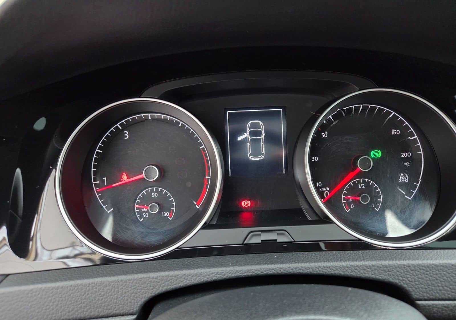 Volkswagen Golf VII Lim. R-Line-DSG-Kamera-Navi-Matrix-LED foto 17