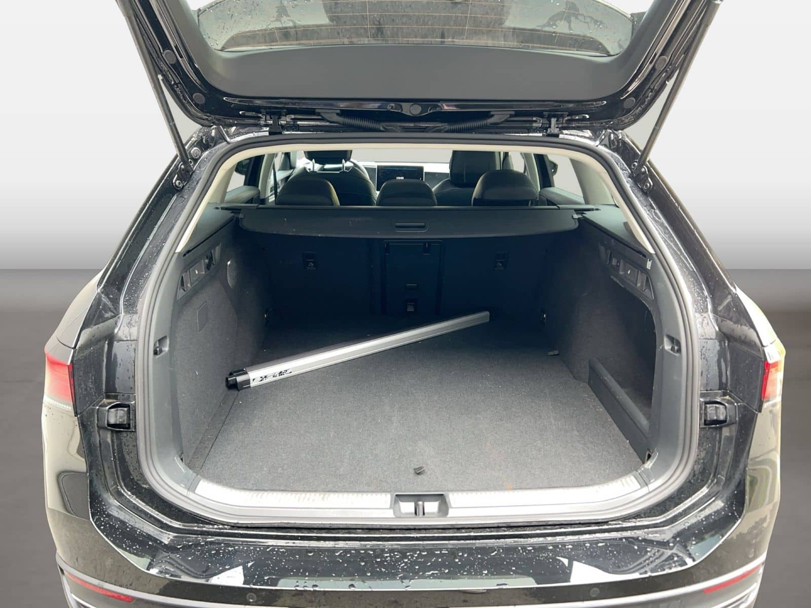 Volkswagen Passat Variant 1.5 TSI eHybrid CarPlay|AHK|HUD foto 12