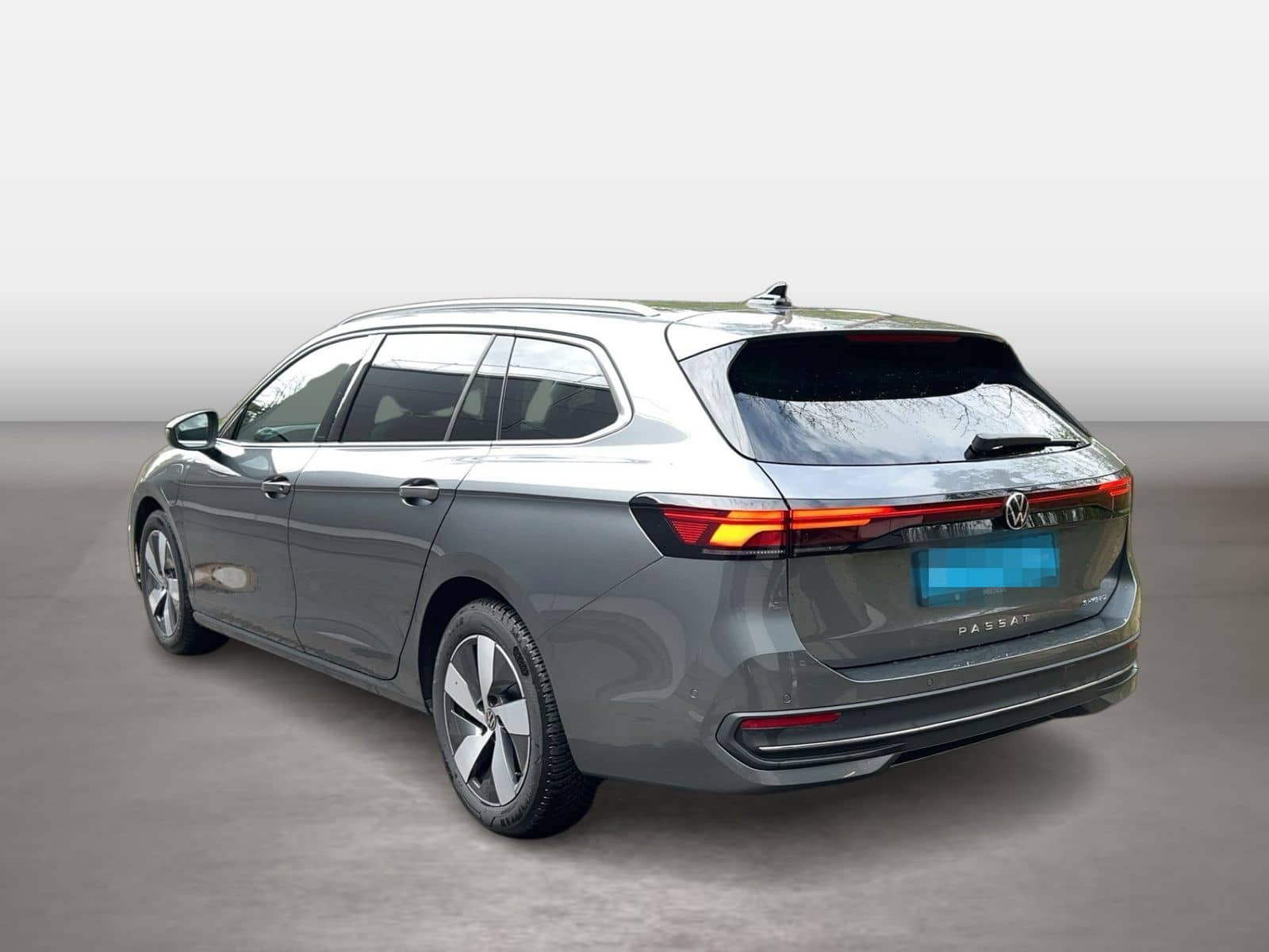 Volkswagen Passat Variant 1.5 TSI eHybrid CarPlay|AHK|HUD foto 3