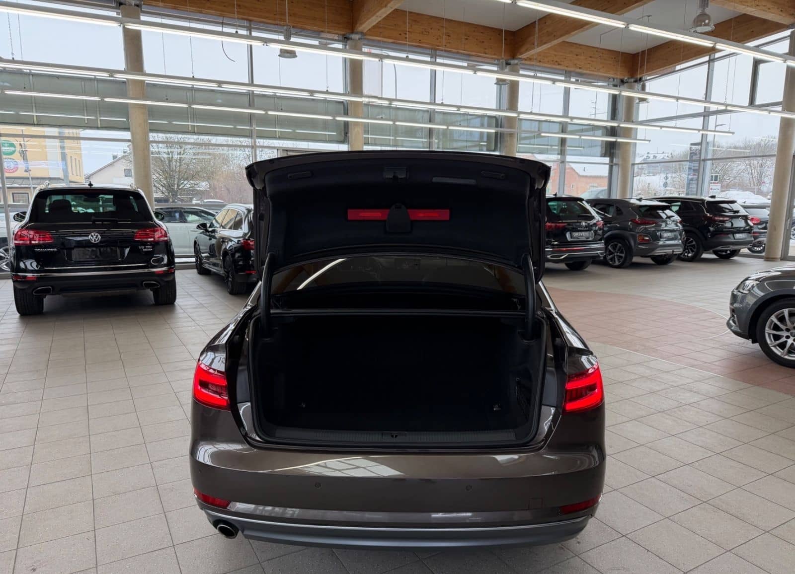 Audi A4 Lim. 2.0TDI sport Virtual LED foto 10