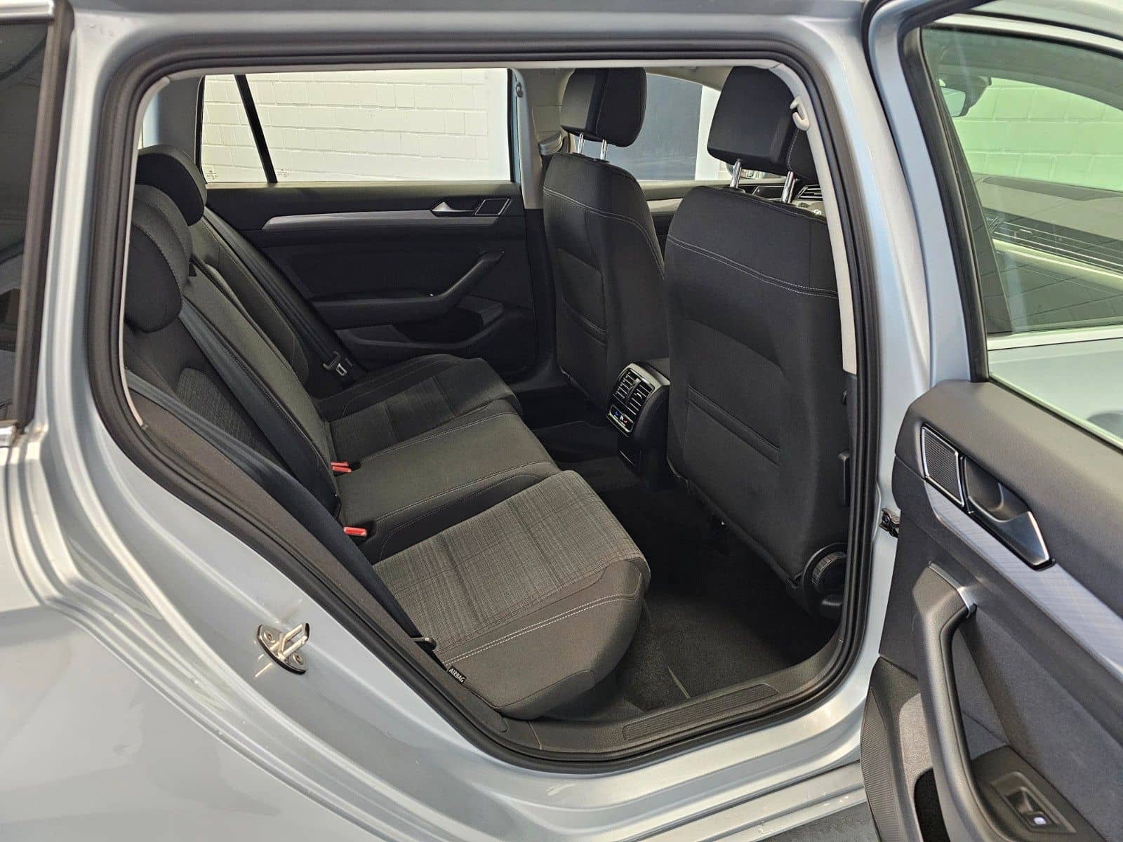 Volkswagen Passat Variant Business 2.0 TDI 4Motion + ACC/VC foto 12