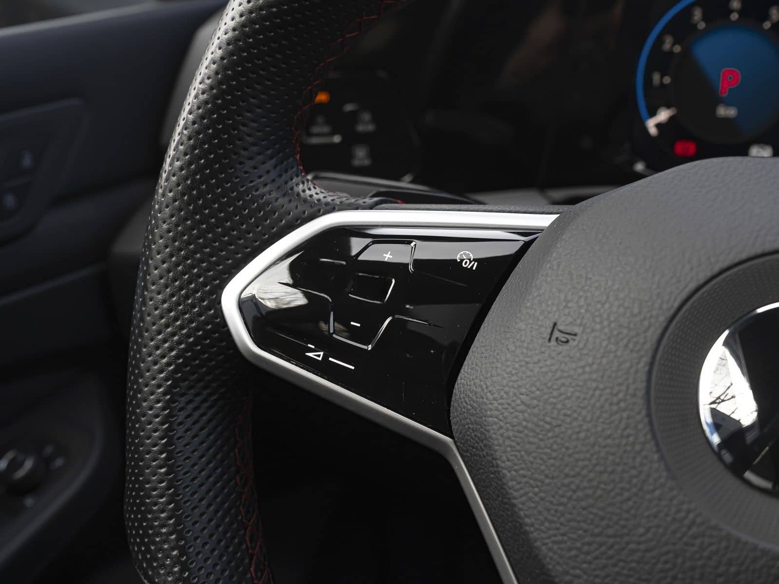 Volkswagen Golf VIII GTI Clubsport 2.0 TSI IQ.Light Navi Pa foto 18