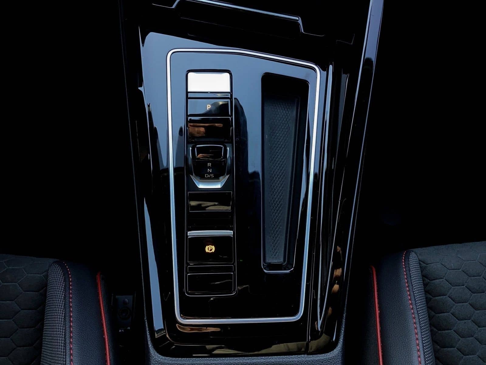 Volkswagen Golf GTI CLUBSPORT NAVI PDC+ ACC LED foto 11