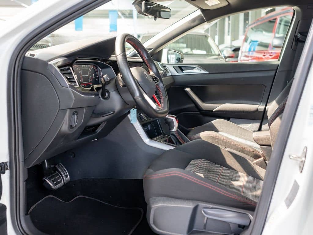 Volkswagen Polo GTI 2,0 l TSI DSG MATRIX-LED SPURH. SHZ BT foto 22