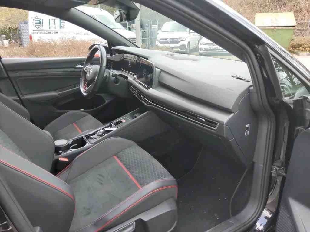 Volkswagen Golf VIII GTI CLUBSPORT EDITION 45 2.0 TSI AKRA foto 8