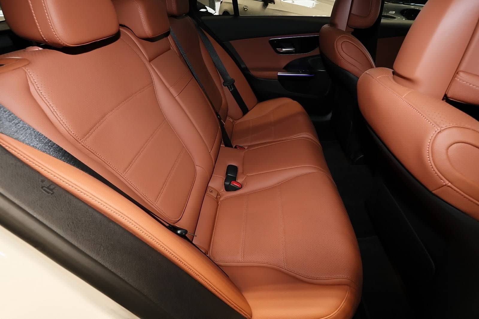 Mercedes-Benz C 180 T Edition Avanatg AHK+DISTRO+MEMORY+360° foto 6