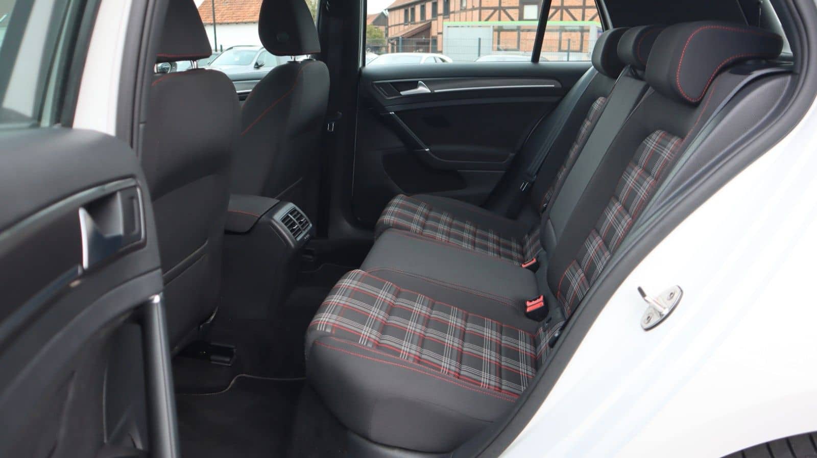 Volkswagen Golf 7 GTI Performance DSG CarPlay LED Virtual C foto 12