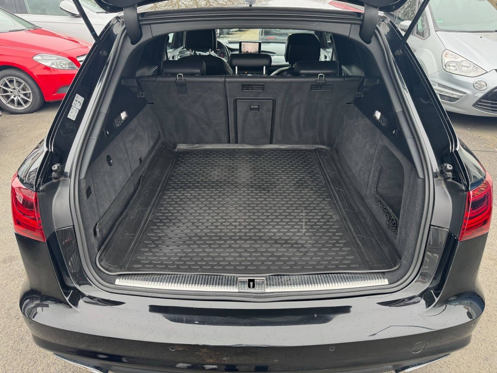 Audi A6 Avant 3.0 TDI quattro/BOSE/Pano foto 9