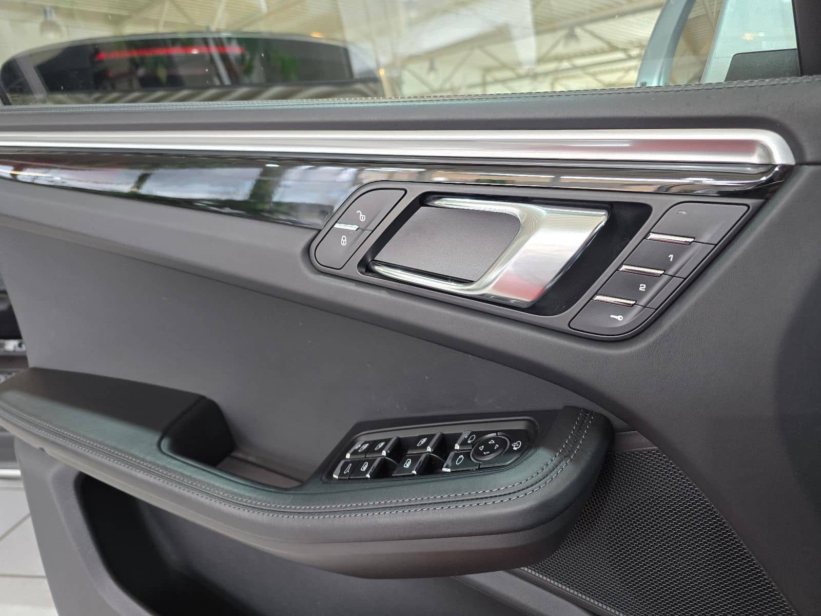 Porsche Macan S +PASM+1.HAND+LED+NAVI+KAMERA+LEDER+ foto 11