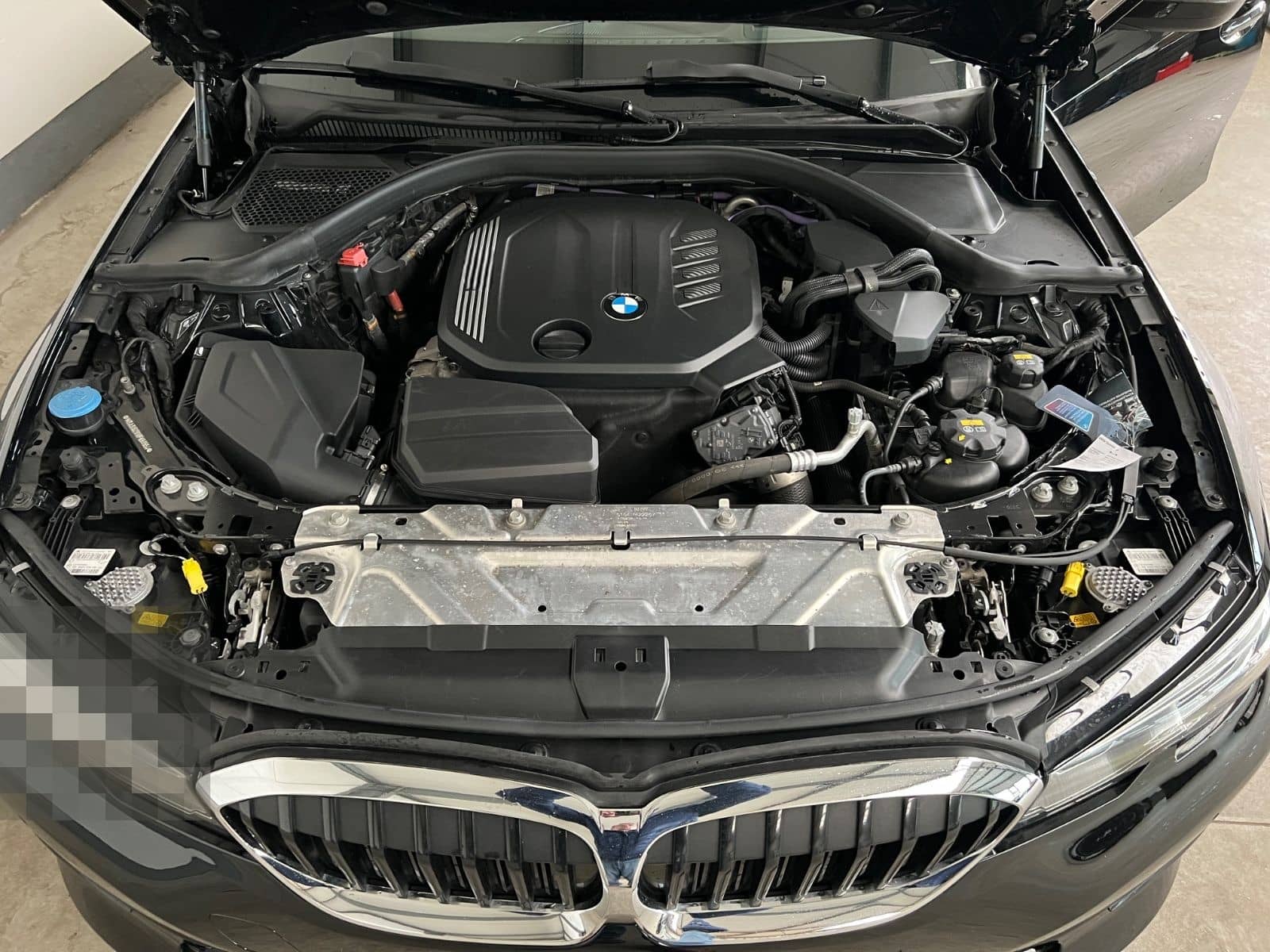 BMW 320d Touring  xDrive+Laser+HUD+Business+1.Hand foto 12