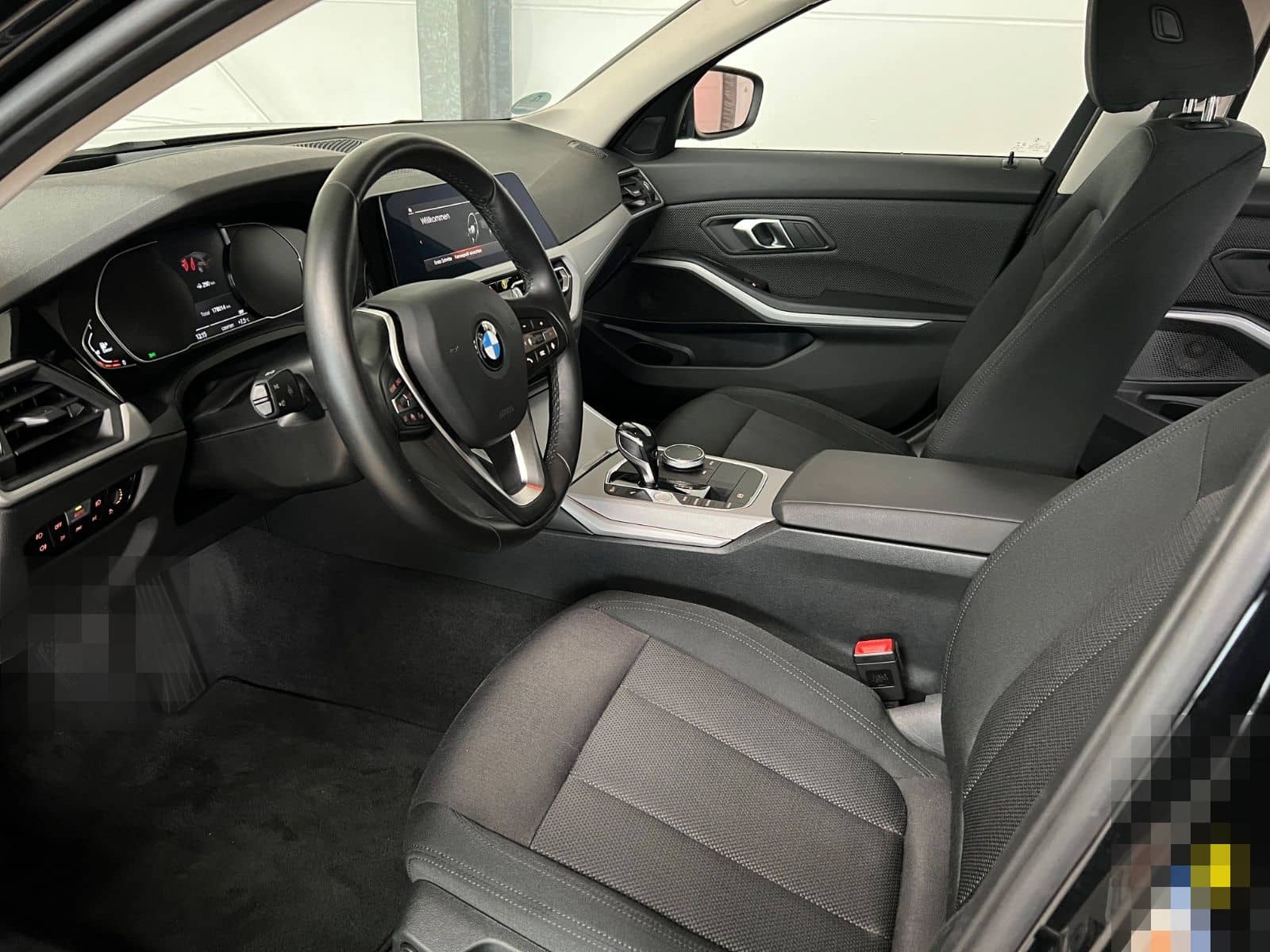 BMW 320d Touring  xDrive+Laser+HUD+Business+1.Hand foto 5