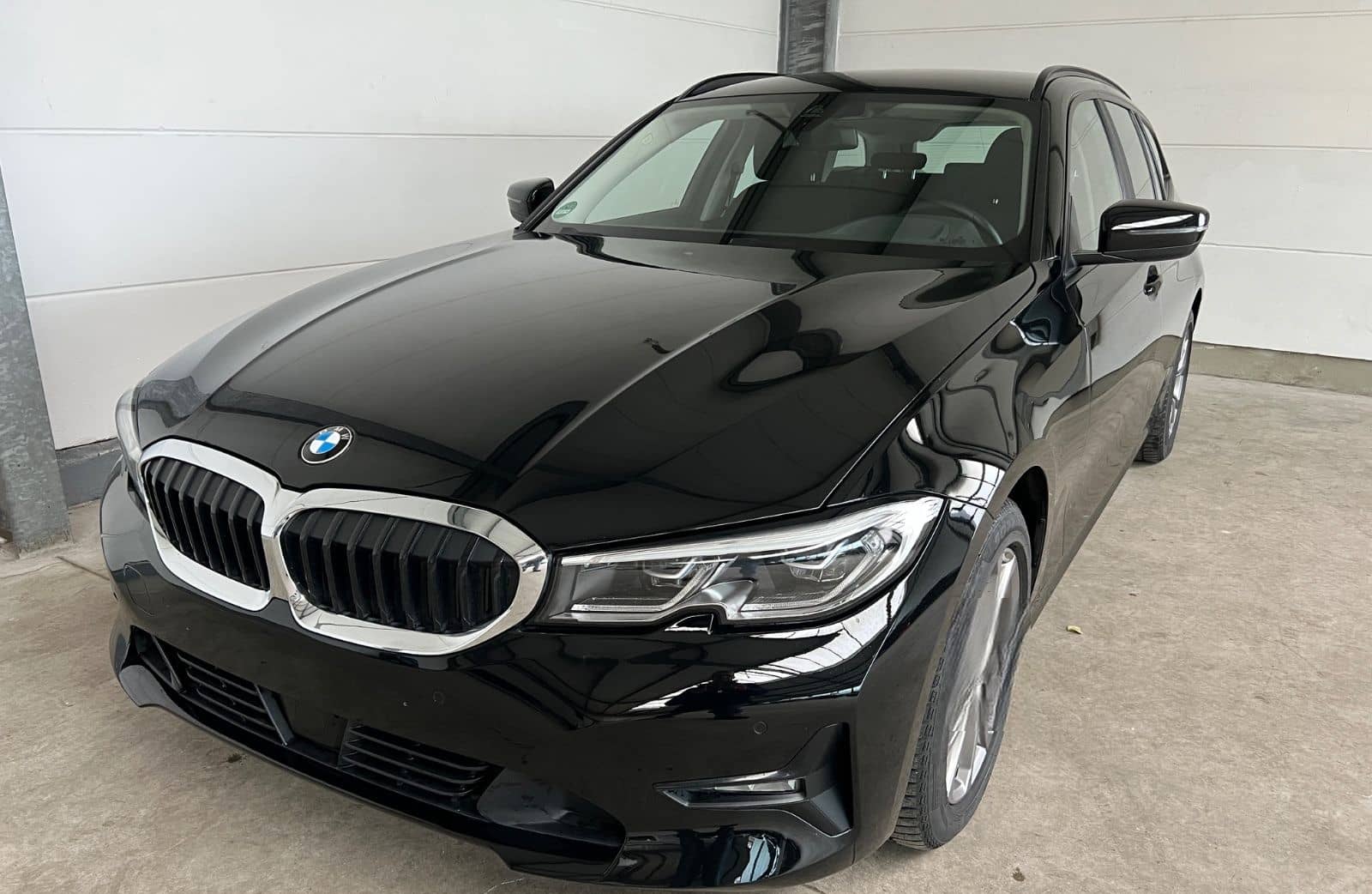 BMW 320d Touring  xDrive+Laser+HUD+Business+1.Hand foto 7