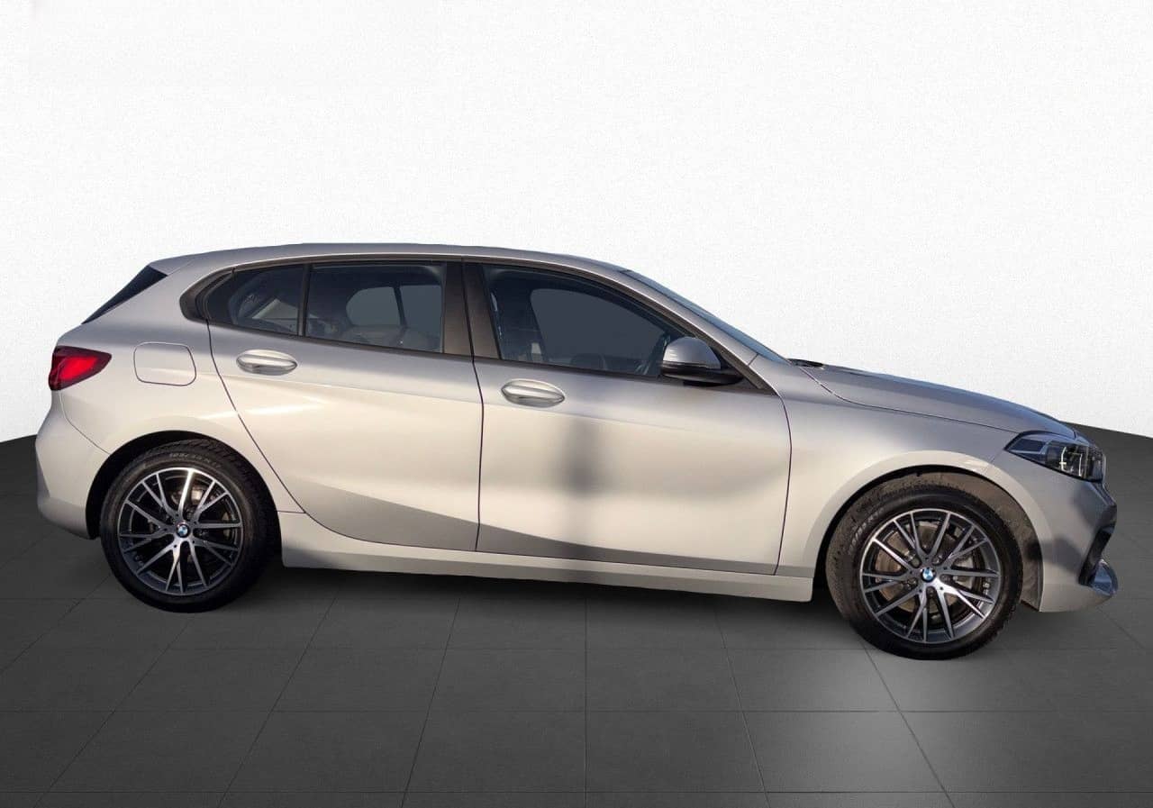 BMW 118d Klimaaut LED HUD PDC Shzg Bluetooth Navi foto 9