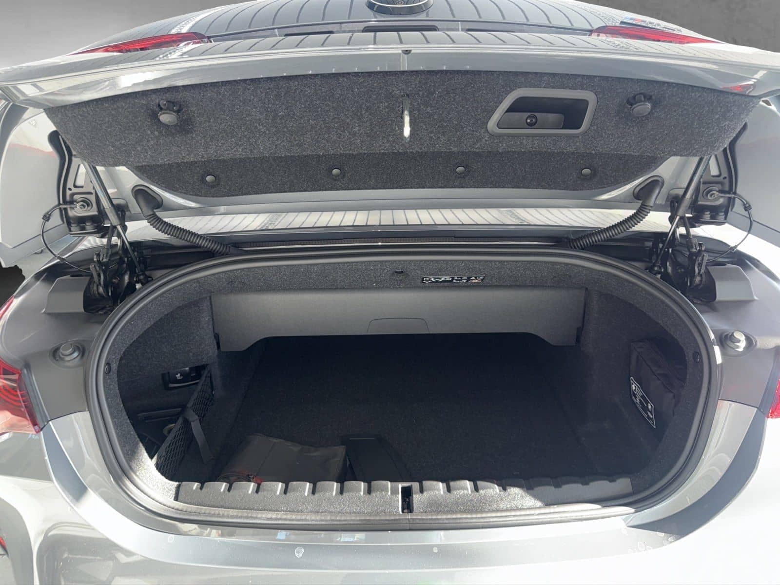 BMW M4 Competition xDrive Cabrio Carbon Exterieur+In foto 11