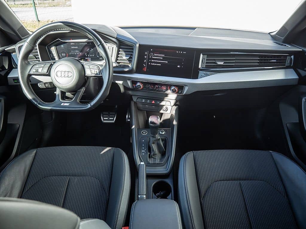 Audi A1 Sportback S line 25 TFSI LED KLIMA PDC KLIMA foto 8