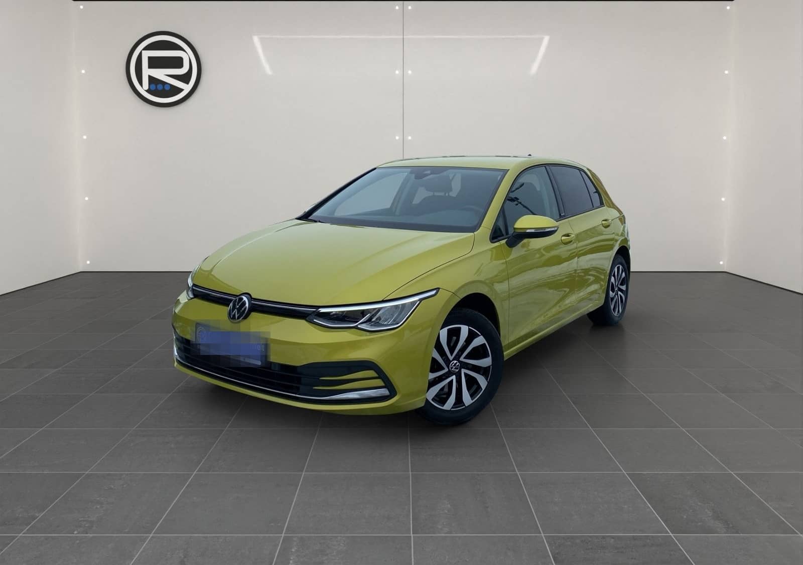 Volkswagen Golf VIII 1.5 TSI Active *KAMERA SHZ* foto 2