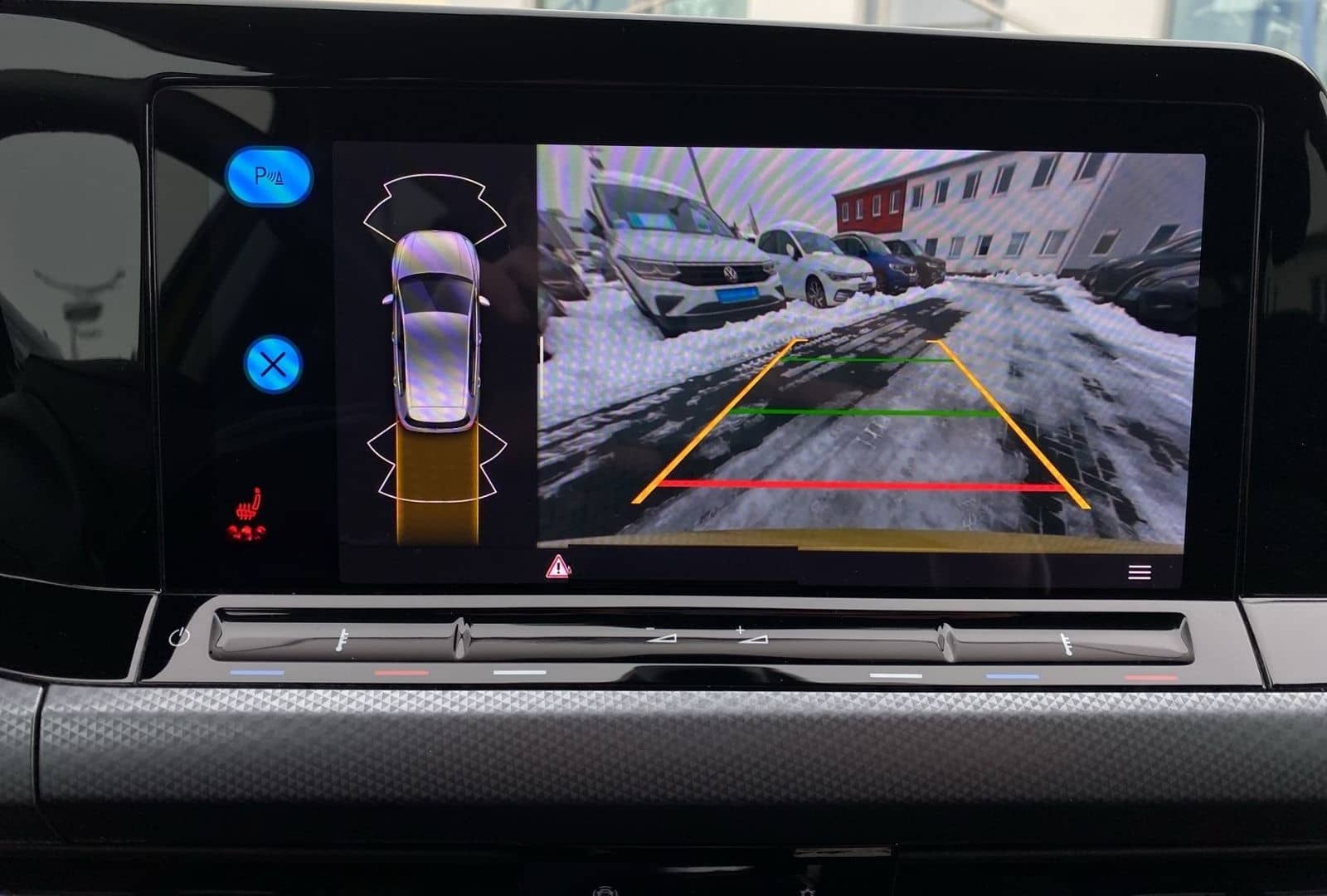 Volkswagen Golf VIII 1.5 TSI Active *KAMERA SHZ* foto 14