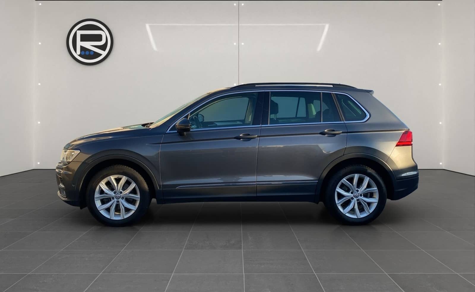 Volkswagen Tiguan 1.5 TSI Comfortline *KAMERA SHZ* foto 3