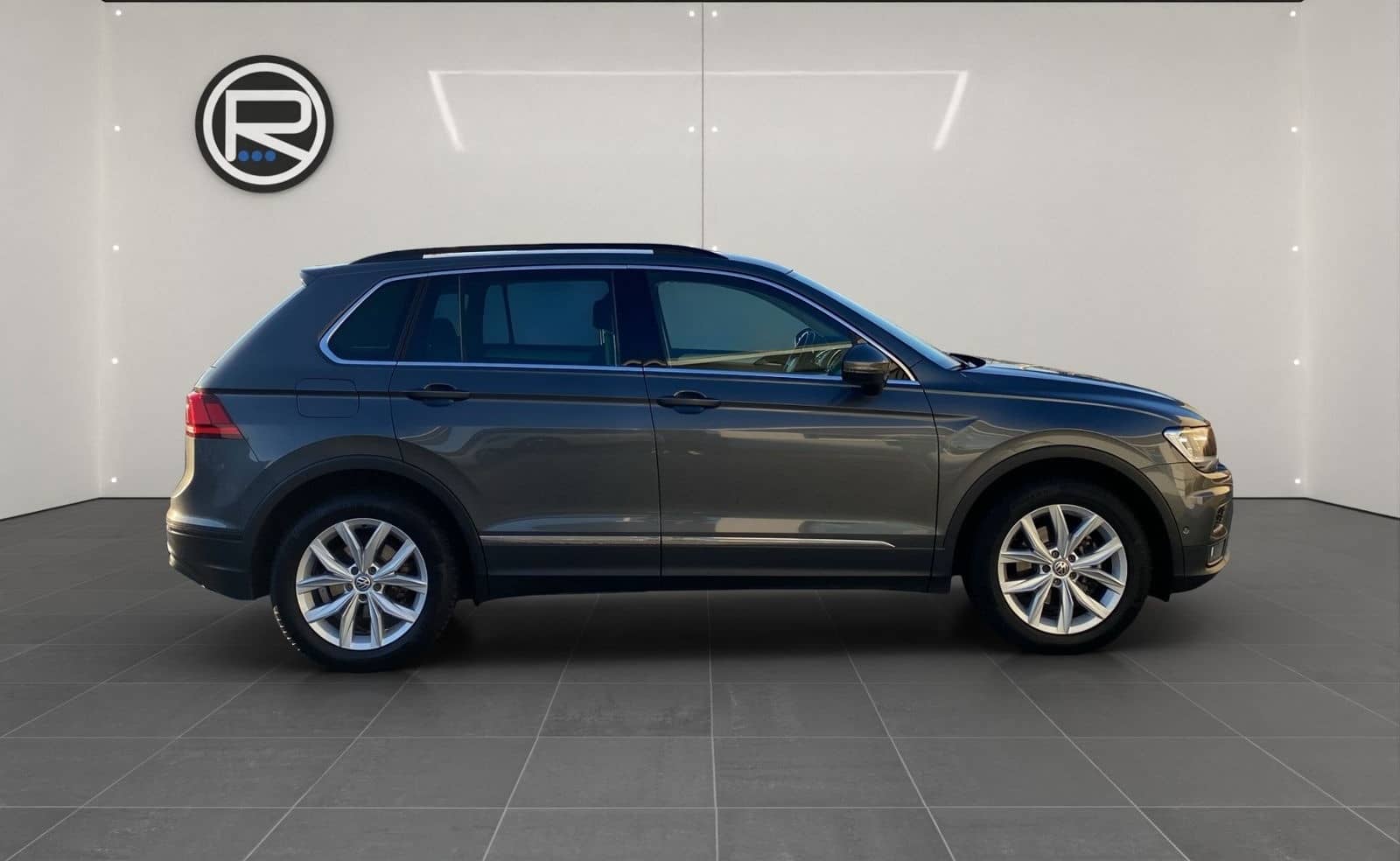 Volkswagen Tiguan 1.5 TSI Comfortline *KAMERA SHZ* foto 4