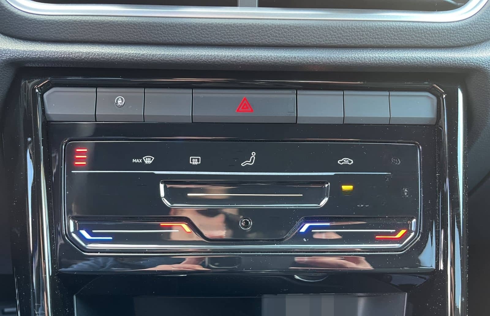 Volkswagen T-Roc 2.0 TDI R-Line, 4Motion, DSG foto 15