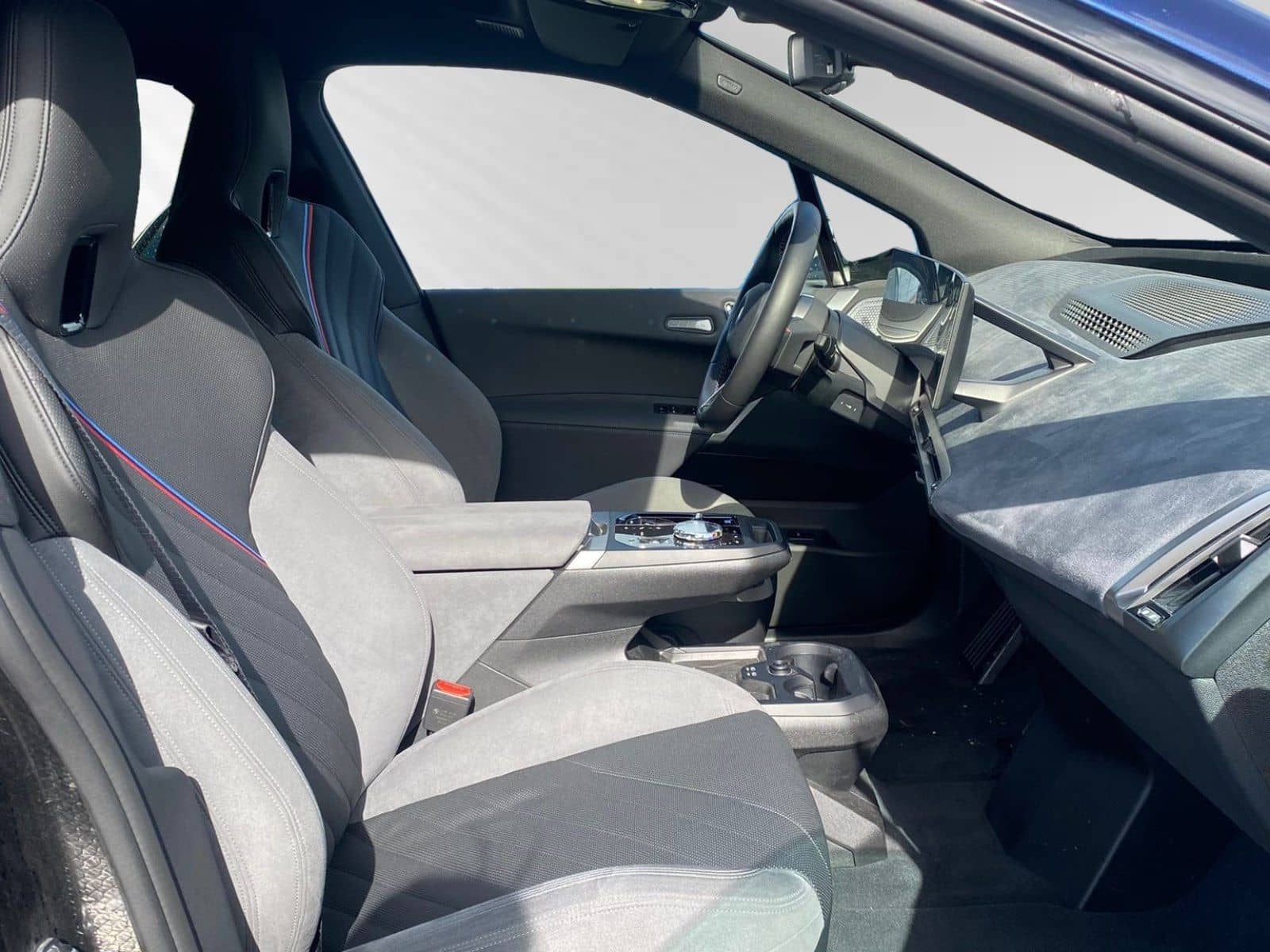 BMW iX M70 Lr. 1.048,- br. o.Anz. 48Mon/5`Km p.A. foto 8