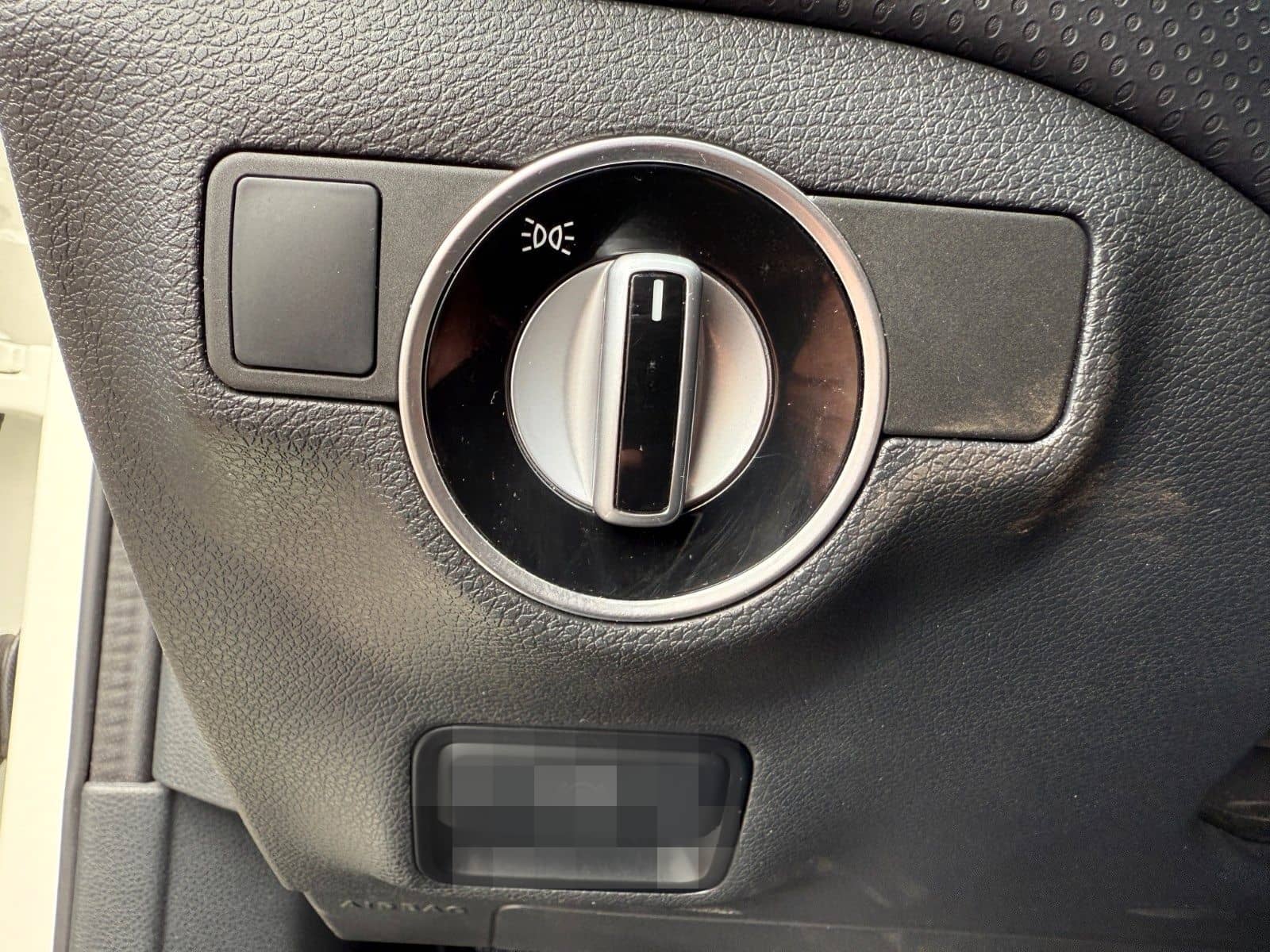 Mercedes-Benz A 220 4MATIC*NAVI*AUTOM*LED*KLIMAAUT.*S-Heft* foto 18