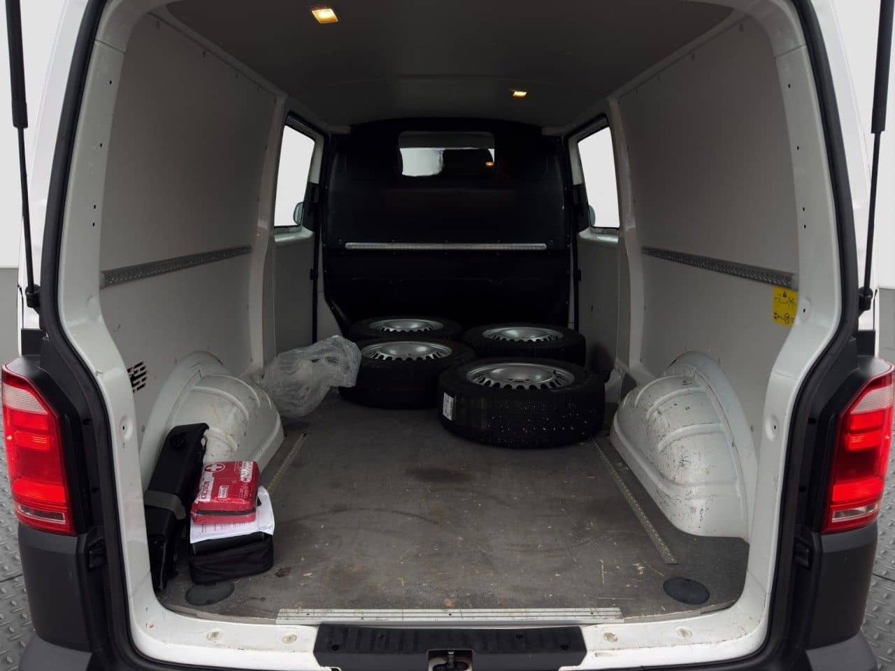 Volkswagen T6 Kasten lang/Klima/Navi/AHK/3-Sitze/2xSchiebet foto 15