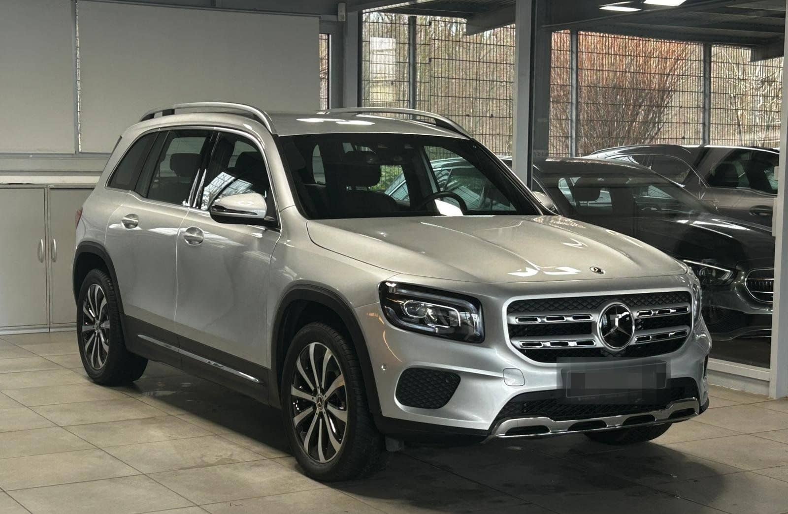 Mercedes-Benz GLB 200 Progressive DISTRONIC STANDHEIZUNG+LED++ foto 2