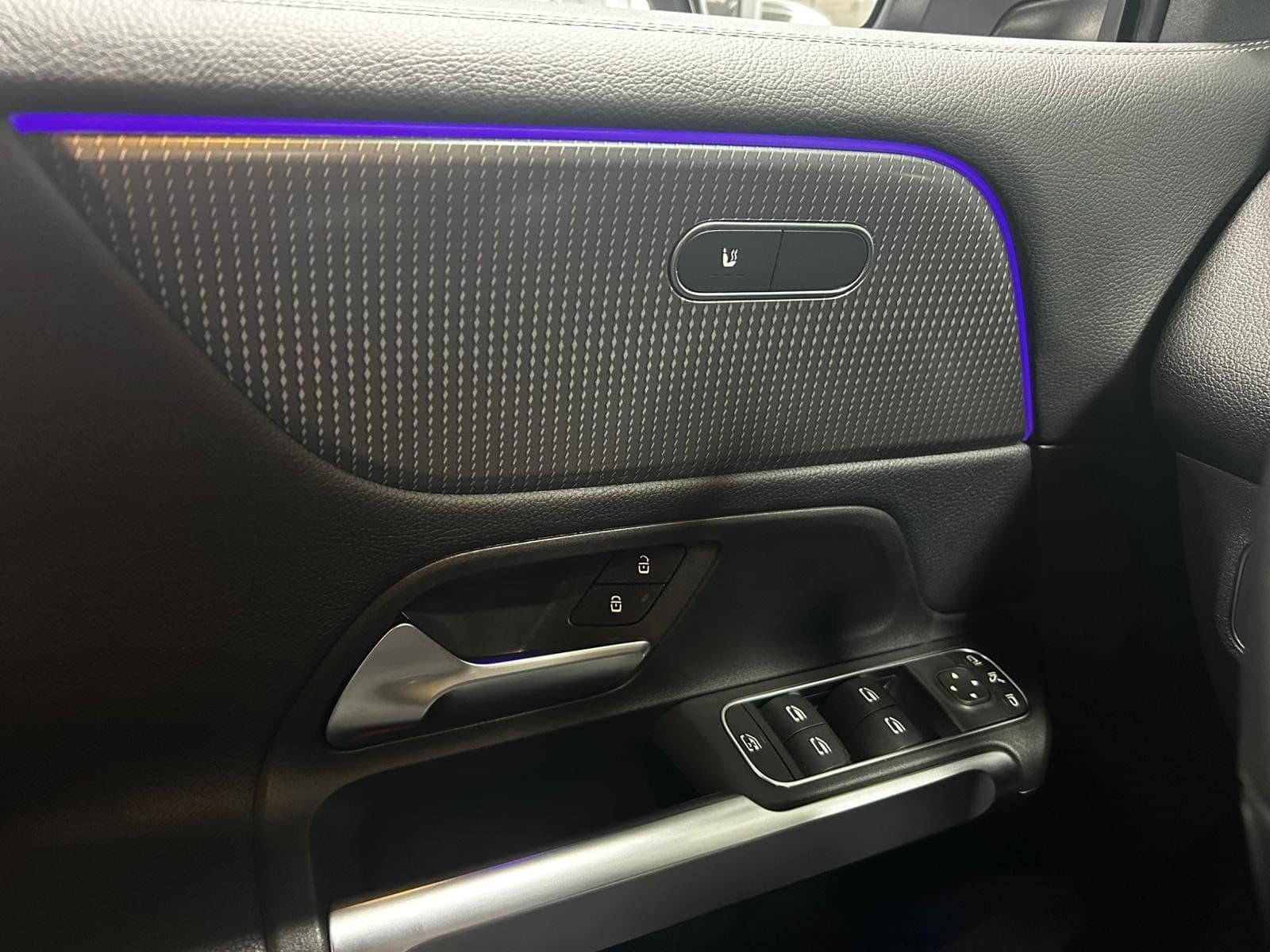 Mercedes-Benz GLB 200 Progressive DISTRONIC STANDHEIZUNG+LED++ foto 17