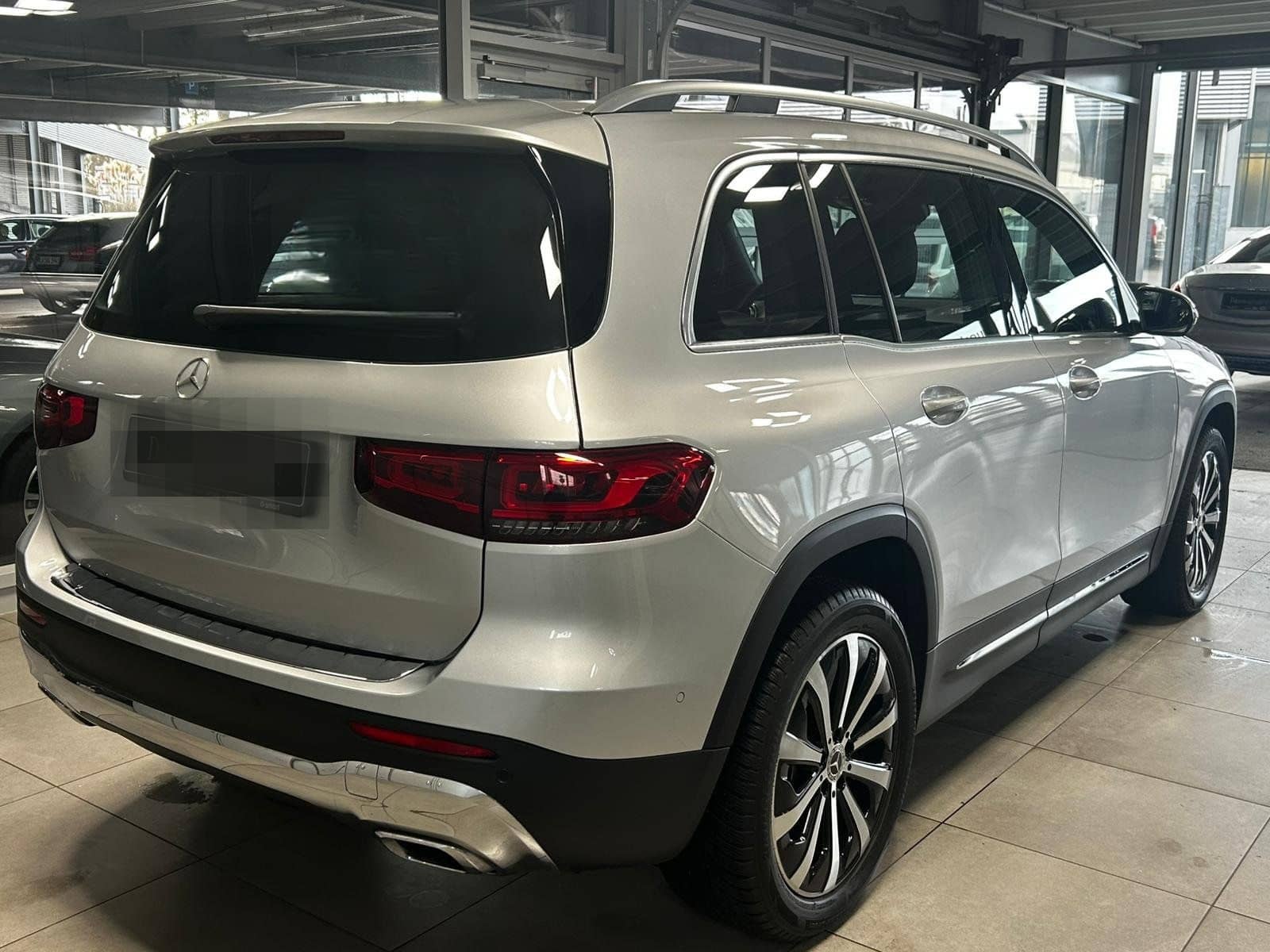 Mercedes-Benz GLB 200 Progressive DISTRONIC STANDHEIZUNG+LED++ foto 5