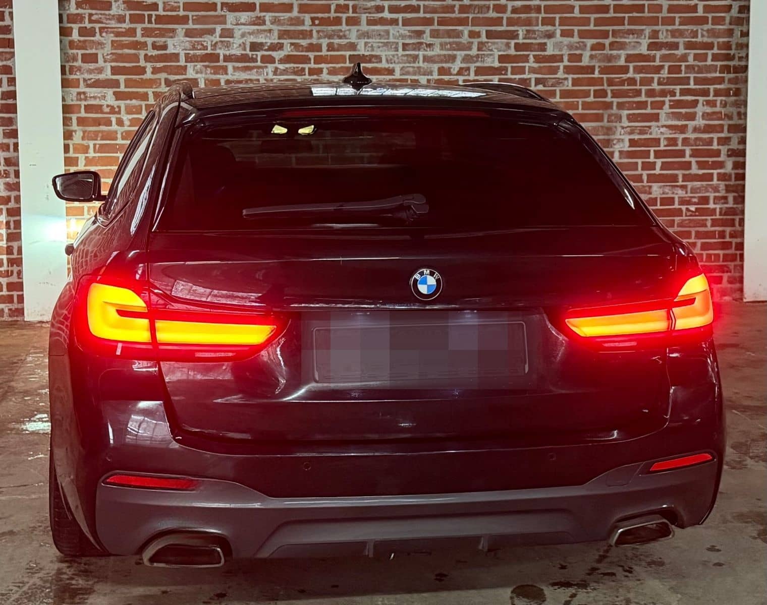 BMW 530d Touring M Sport LASER/HUD/ACC/PANO/STHZ/AHK foto 3