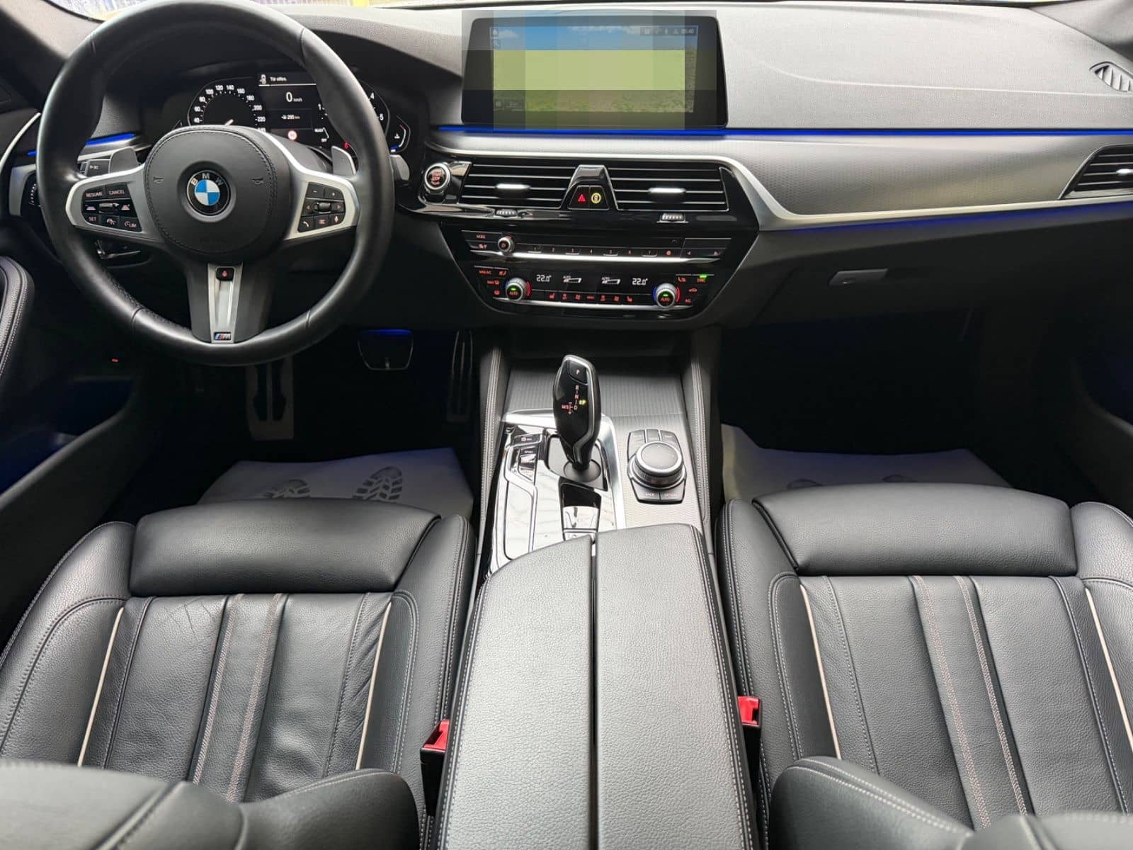 BMW 530d Touring M Sport LASER/HUD/ACC/PANO/STHZ/AHK foto 7
