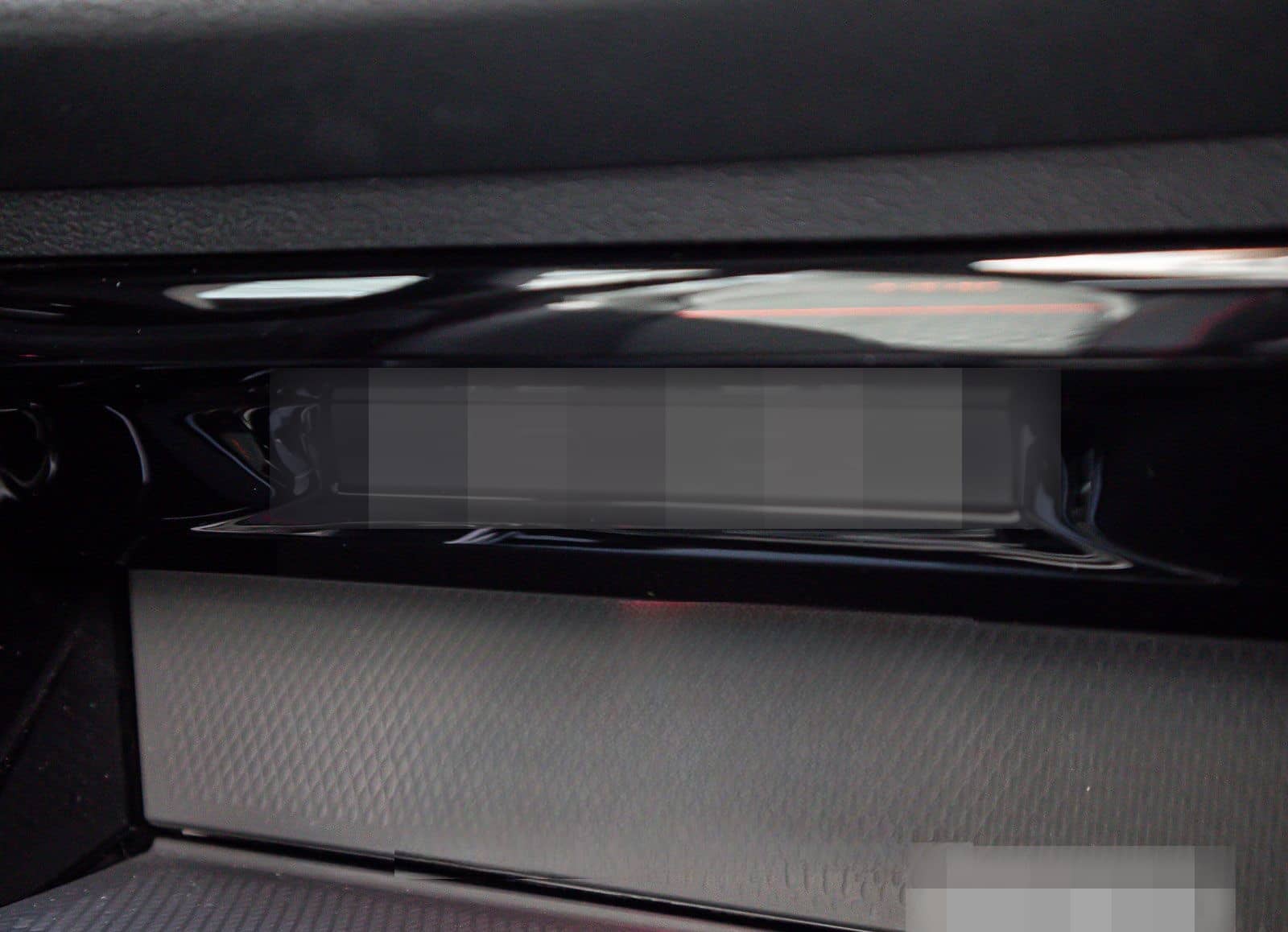 Volkswagen Golf VIII GTI Clubsport 2.0 TSI LED+ Navi ParkPi foto 23