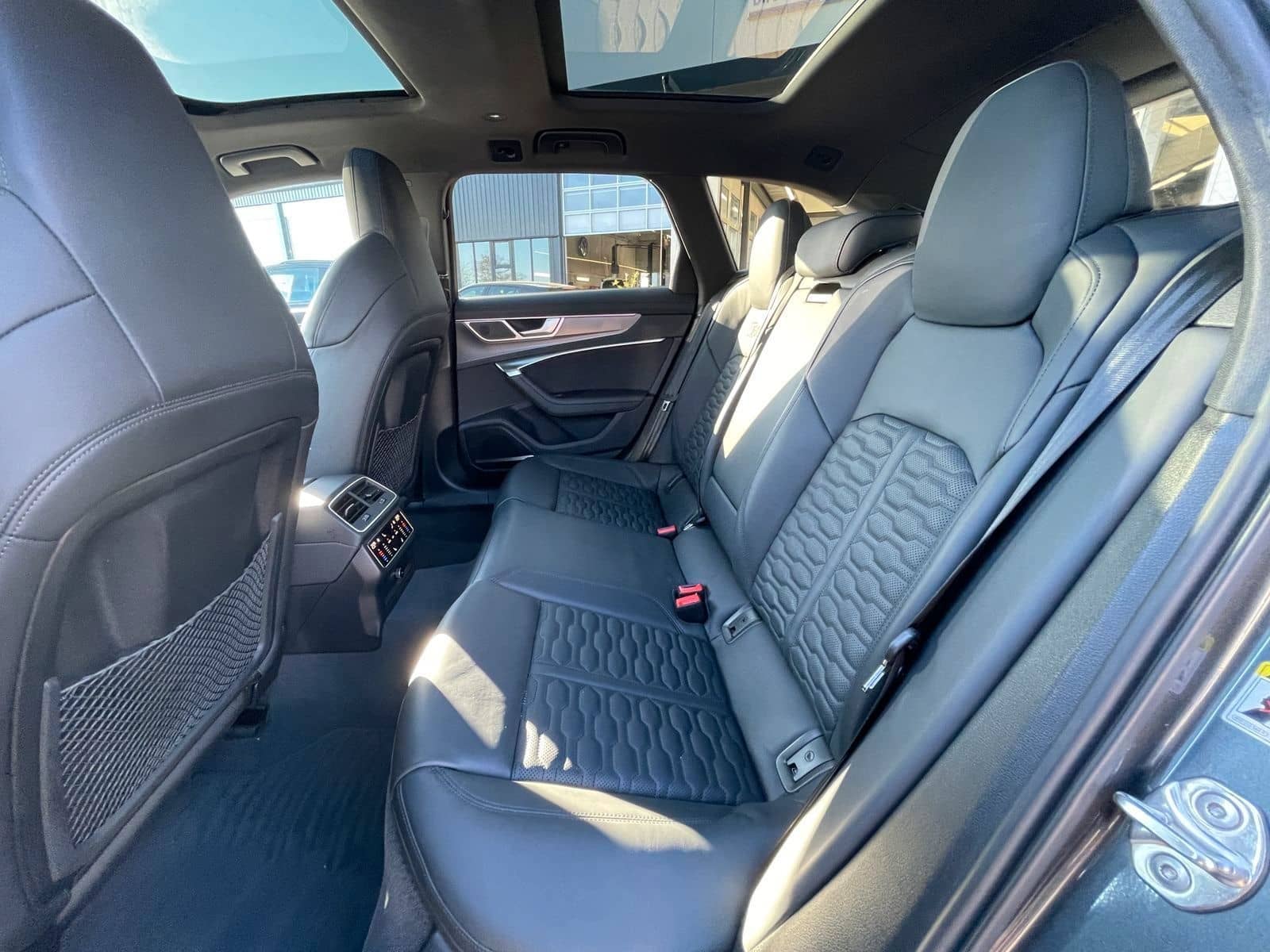 Audi RS6 Avant RS 6 SHZ+AHK+Pano+Navi+Matrix-LED+B&O foto 7