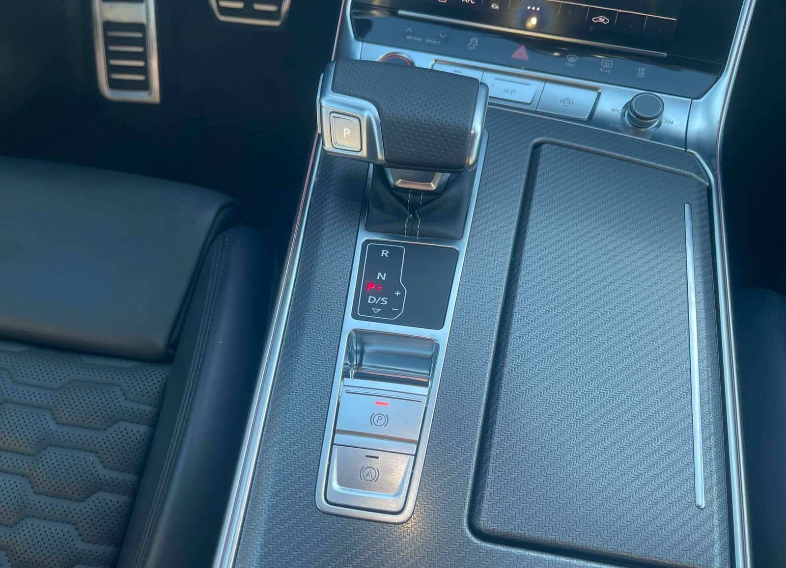 Audi RS6 Avant RS 6 SHZ+AHK+Pano+Navi+Matrix-LED+B&O foto 10