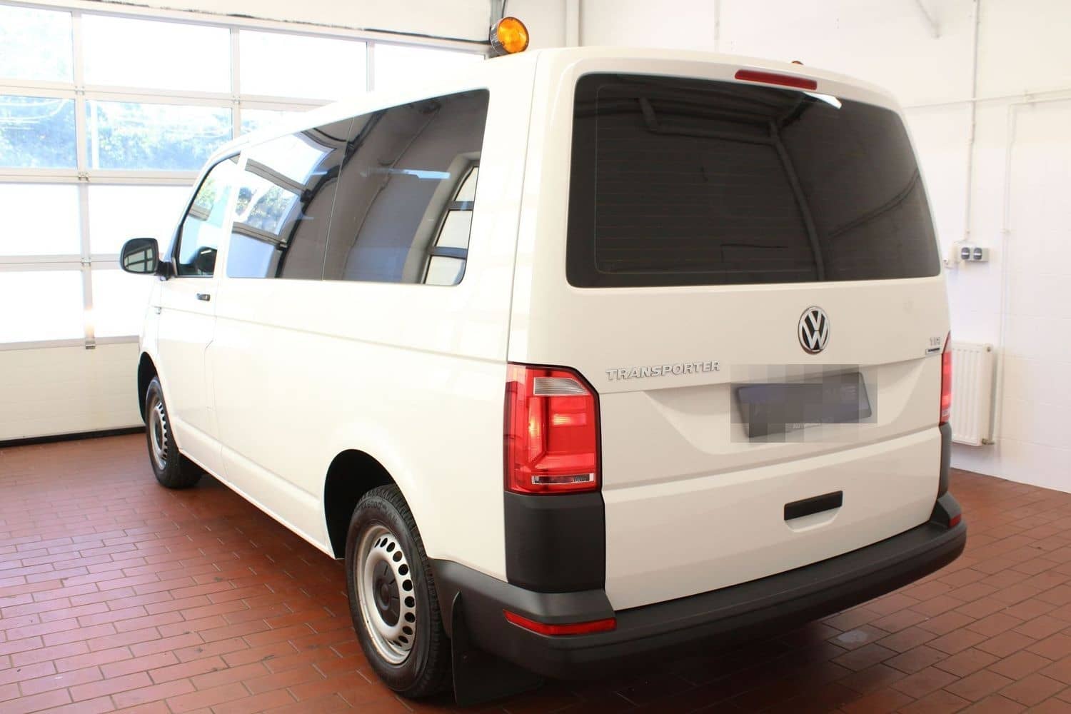 Volkswagen T6 Kombi Klima 9 Sitze 1.Hand foto 4